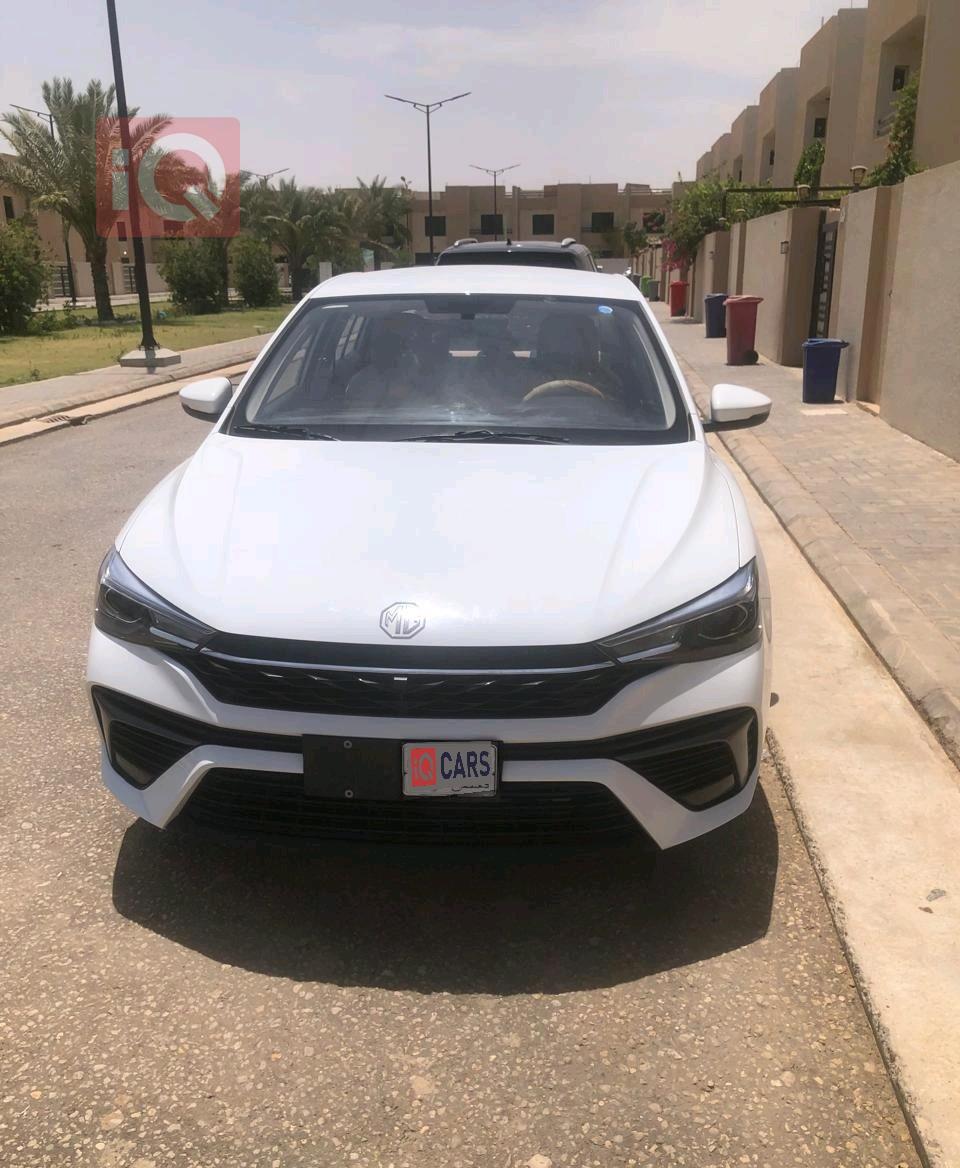 MG 5